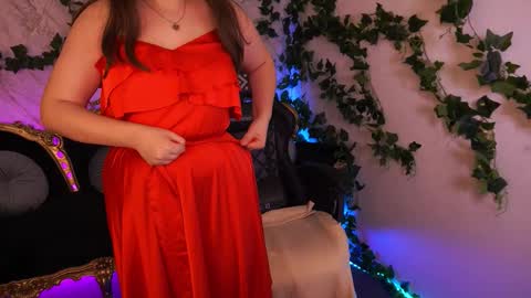 sophieedreams online show from October 18, 2:07 pm