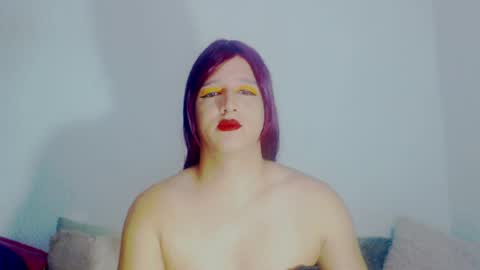 sophiehillsxo online show from March 26, 3:34 am