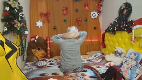 Snapshot of sophiekittyy chatting on January 16, 10:42 am sophiekittyy online show from January 16, 10:42 am