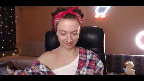 sophieleroux online show from February 1, 12:04 pm