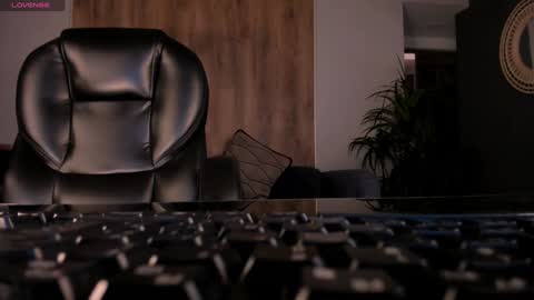 Sophie  Palmer online show from January 29, 12:56 pm