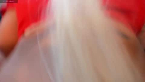 Snapshot of sophiepalmerx chatting on November 28, 10:51 am Sophie Palmer online show from November 28, 10:51 am