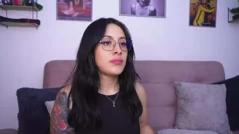 Sophiie online show from June 24, 2:43 am