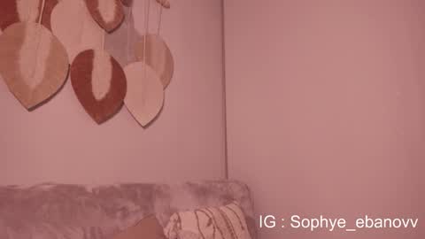 SEE U HERE OF  online show from March 8, 12:52 am