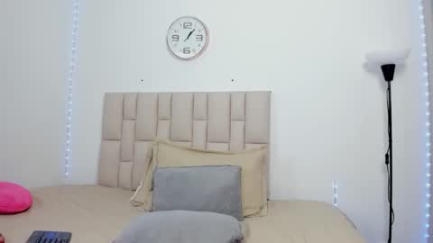 Sofia  online show from February 21, 6:03 am