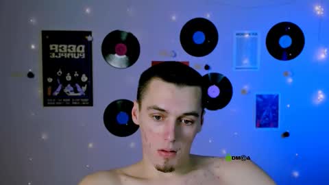 Snapshot of soren_blaze chatting on January 15, 12:04 am soren_blaze online show from January 15, 12:04 am