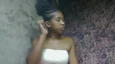 soriettezah online show from February 20, 5:15 am