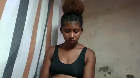 soriettezah online show from April 12, 4:34 pm