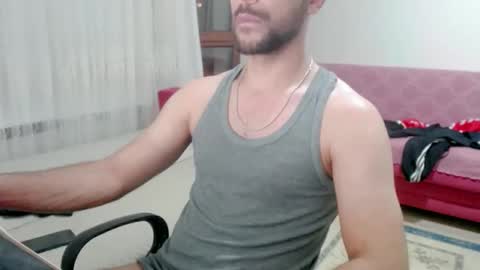 Snapshot of sorrymybadd chatting on September 15, 9:37 pm luis online show from September 15, 9:37 pm