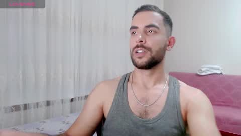 Snapshot of sorrymybadd chatting on November 29, 10:02 pm luis online show from November 29, 10:02 pm