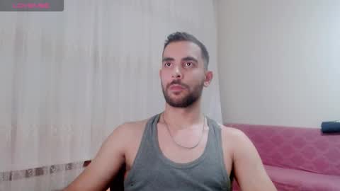 Snapshot of sorrymybadd chatting on December 17, 9:43 pm luis online show from December 17, 9:43 pm