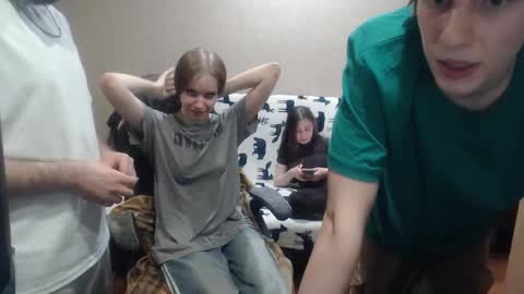 sosaguillypleasure online show from February 21, 3:46 pm