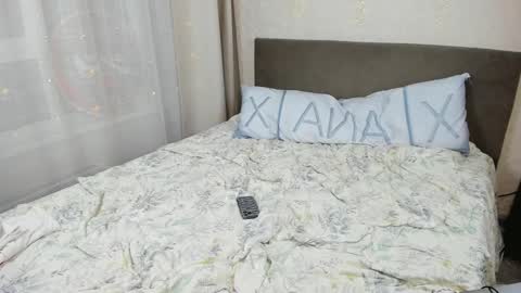 sosaguillypleasure online show from March 6, 2:02 pm