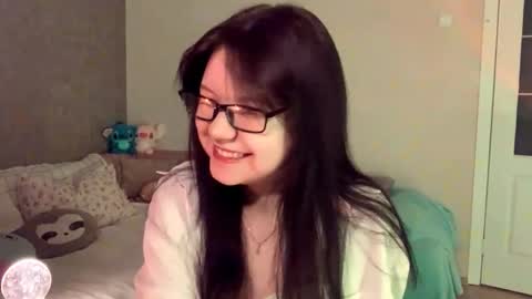 Snapshot of sotastarcaug chatting on November 6, 9:37 pm lily online show from November 6, 9:37 pm