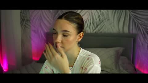 Snapshot of soul_garden chatting on December 1, 3:39 pm sylene online show from December 1, 3:39 pm