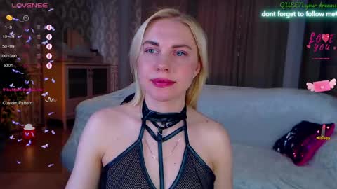 Lisa online show from April 15, 4:08 am