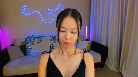 soulharmoonyy online show from September 30, 1:38 pm