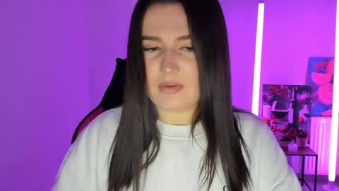 Jennie online show from April 13, 12:10 pm