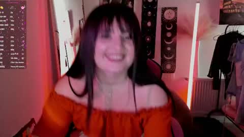Snapshot of sour_cherry_ chatting on July 18, 4:44 pm Jennie online show from July 18, 4:44 pm