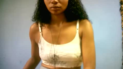 sourayaa online show from April 4, 7:39 am