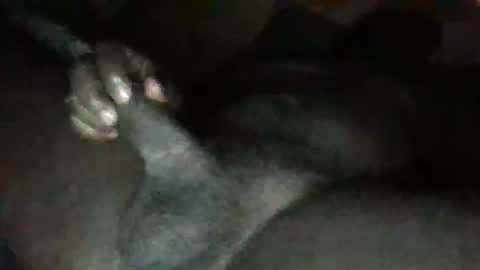 Snapshot of source1012 chatting on December 12, 10:13 am source1012 online show from December 12, 10:13 am