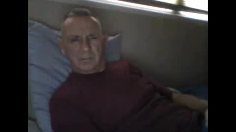 Snapshot of sox1957 chatting on November 15, 7:54 pm sox1957 online show from November 15, 7:54 pm