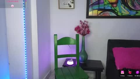 soy_isabel online show from November 9, 8:40 pm