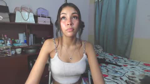Snapshot of soy_miauhg chatting on March 11, 5:16 am Miauhg online show from March 11, 5:16 am