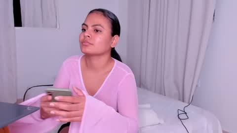 Naty online show from January 11, 12:55 am