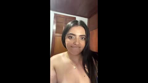 Snapshot of soycelesteg chatting on January 18, 10:39 pm CelesteLg online show from January 18, 10:39 pm