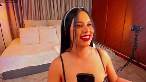 Snapshot of soyemi_ chatting on March 1, 2:26 am 25 online show from March 1, 2:26 am