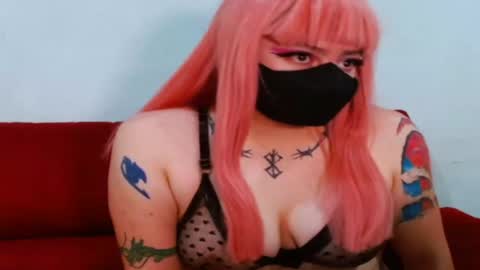 Snapshot of soyrouxy chatting on January 4, 6:41 am Rouxy online show from January 4, 6:41 am