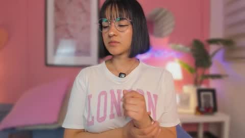 Aleja online show from December 19, 5:58 am