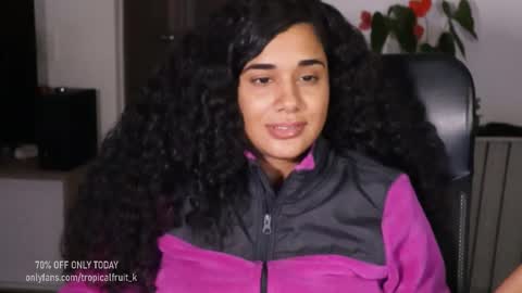 You want to talk to me more personal follow me in My Channel VIP  50 the discount       online show from September 14, 1:16 am