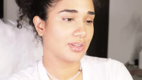 You want to talk to me more personal follow me in My Channel VIP  50 the discount       online show from September 22, 4:47 am