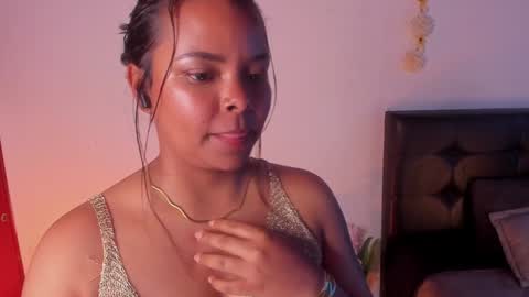 Paula  add me on snap online show from January 4, 3:17 pm
