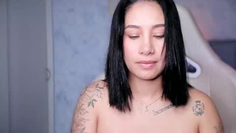 brisa  s online show from February 4, 4:24 pm