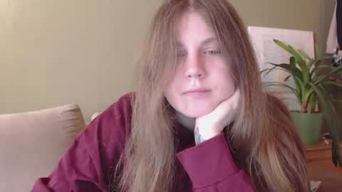 Alisa online show from June 18, 2:32 pm