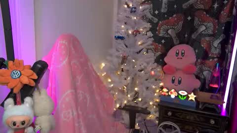 Snapshot of spacecowwhore chatting on December 19, 6:04 pm Spacecow Whore online show from December 19, 6:04 pm