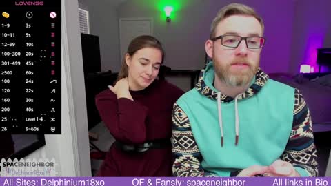 Spaceneighbor online show from December 2, 8:00 pm