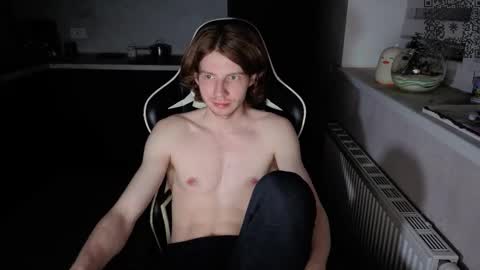 Snapshot of spaisenok chatting on November 8, 9:13 pm Mike online show from November 8, 9:13 pm