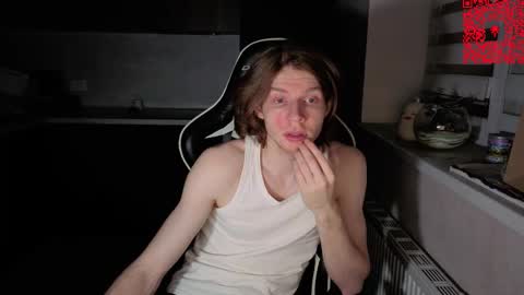 Snapshot of spaisenok chatting on December 2, 11:00 pm Mike online show from December 2, 11:00 pm