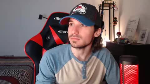 Snapshot of spangy19 chatting on December 19, 3:07 am Anthony online show from December 19, 3:07 am