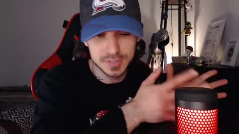 Snapshot of spangy19 chatting on December 20, 6:19 am Anthony online show from December 20, 6:19 am