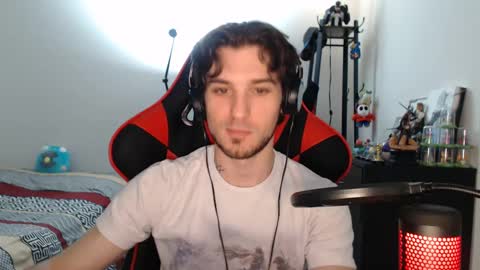 Snapshot of spangy19 chatting on September 18, 1:51 am Anthony online show from September 18, 1:51 am