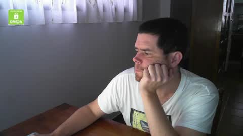 Snapshot of spanishboytenerife chatting on April 25, 7:11 am spanish online show from April 25, 7:11 am
