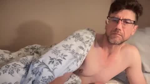 Snapshot of sparker1169 chatting on December 3, 12:06 pm Dad online show from December 3, 12:06 pm