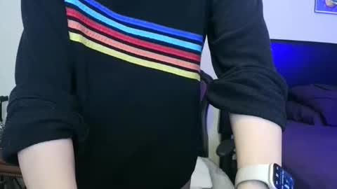 Tip 1 token  Follow me on instagram  Sparkle pinuppp online show from November 15, 10:01 am