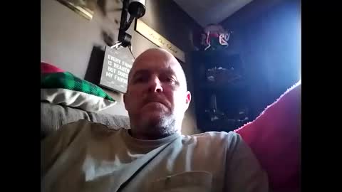 Snapshot of sparkybull135 chatting on December 14, 6:12 pm sparkybull135 online show from December 14, 6:12 pm