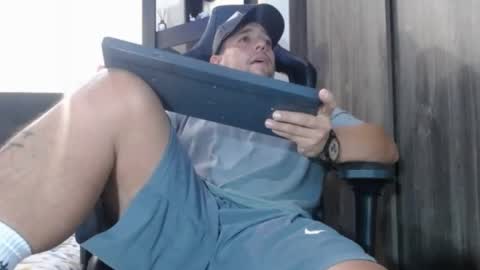     online show from April 15, 6:09 am